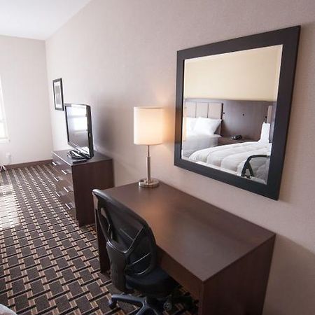 Western Star Inn & Suites Stoughton Pokoj fotografie